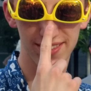 Meet your Posher, Kaden